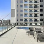 Vayk - Luxurious 1Br With Balcony In Dubai Hills Estate
